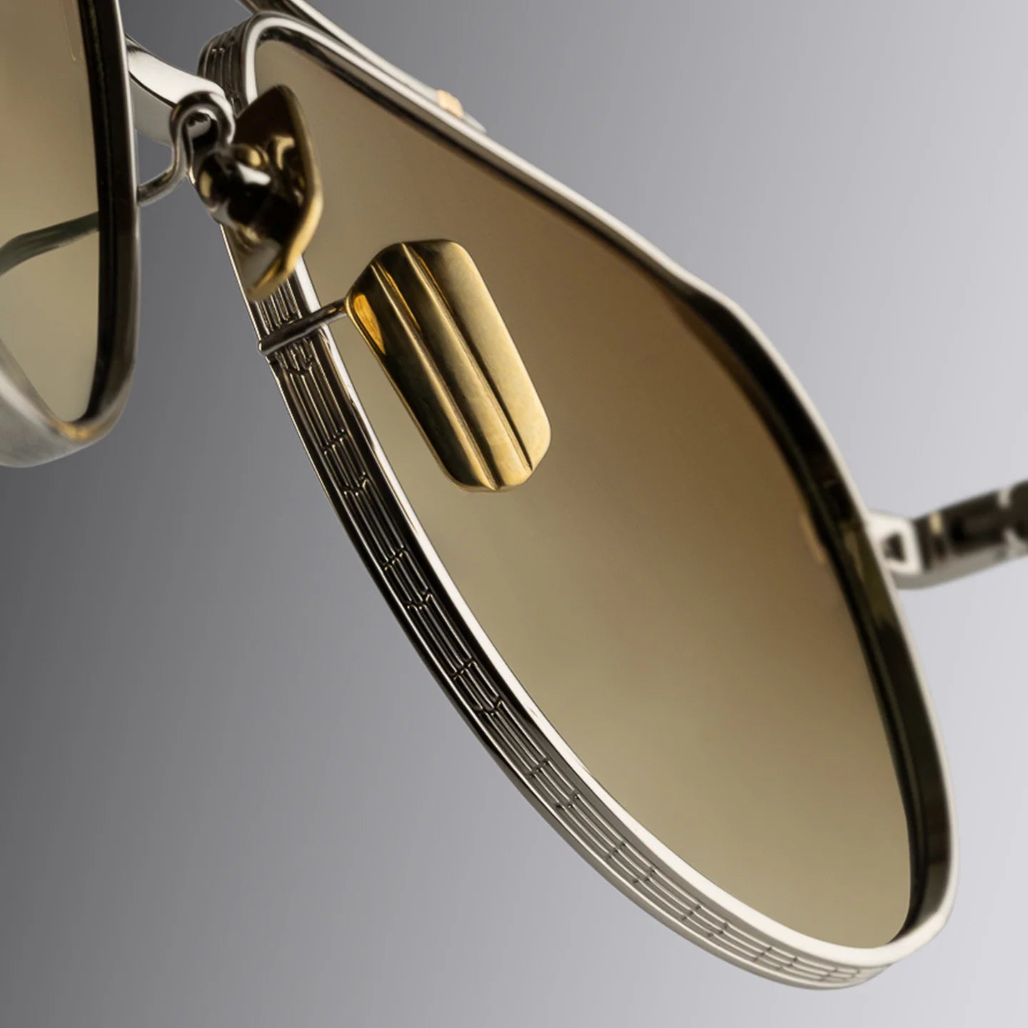 Cutler & Gross 1423 Sloane SUN