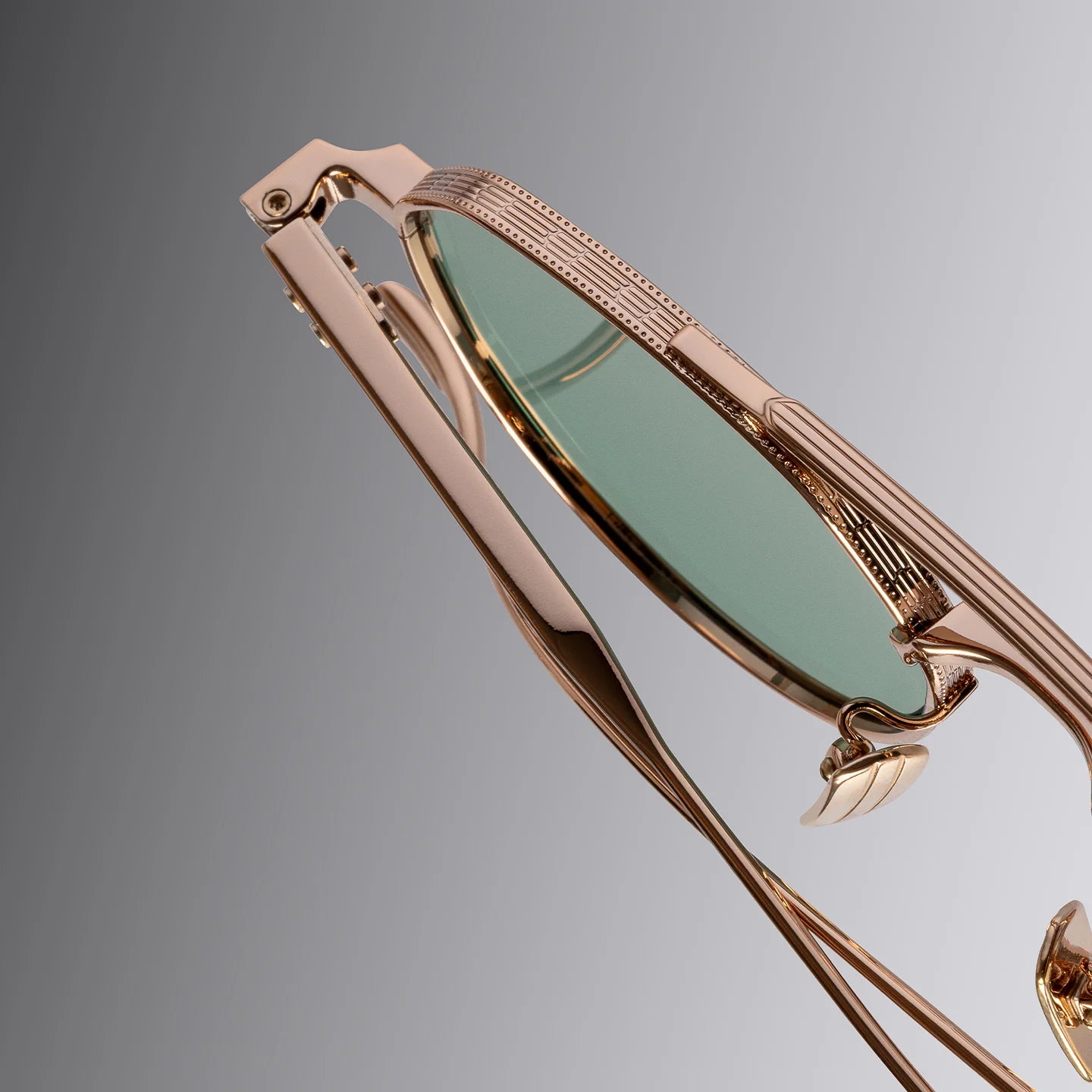 Cutler & Gross 1426 Draycott SUN