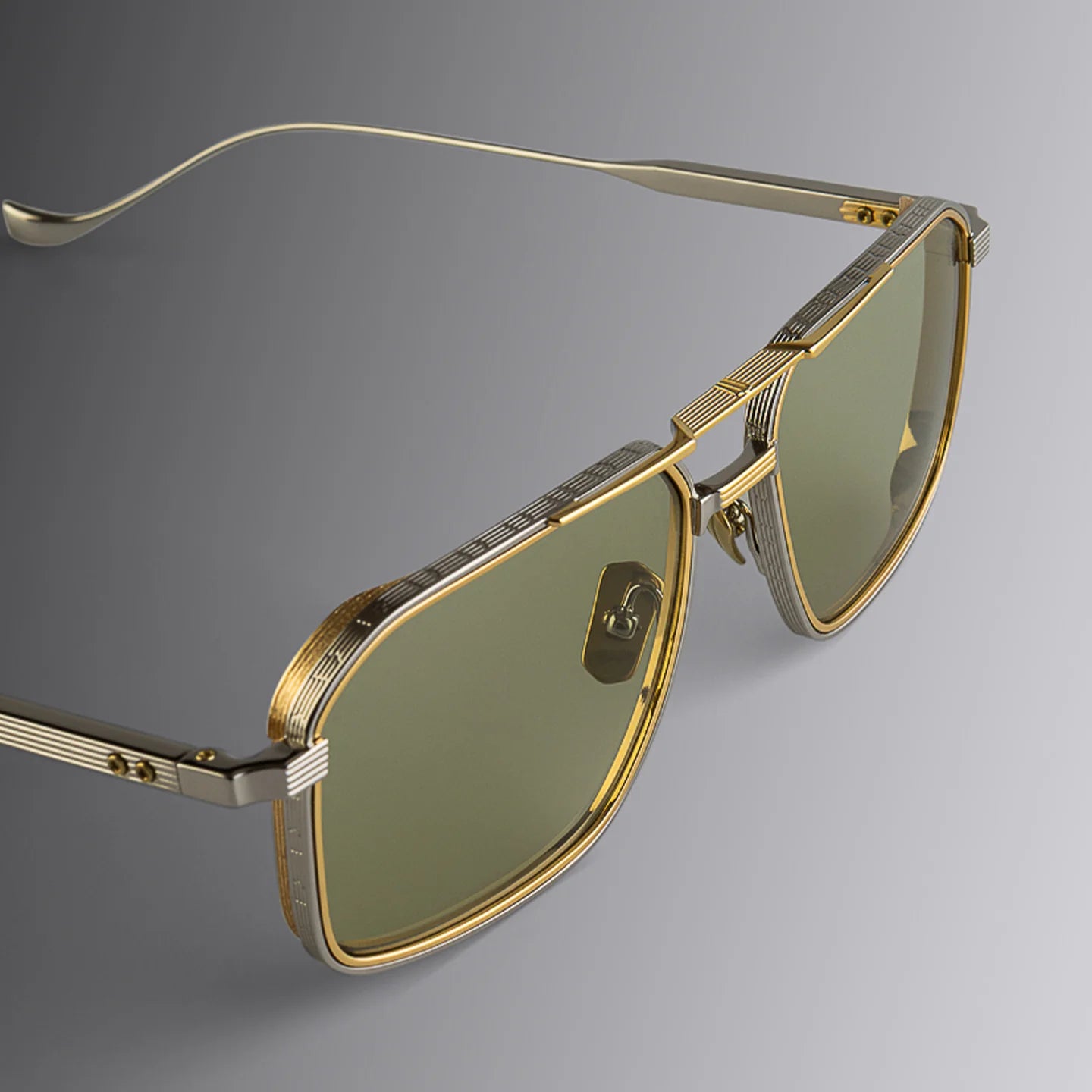 Cutler & Gross Knightsbridge 1971 Navigator SUN