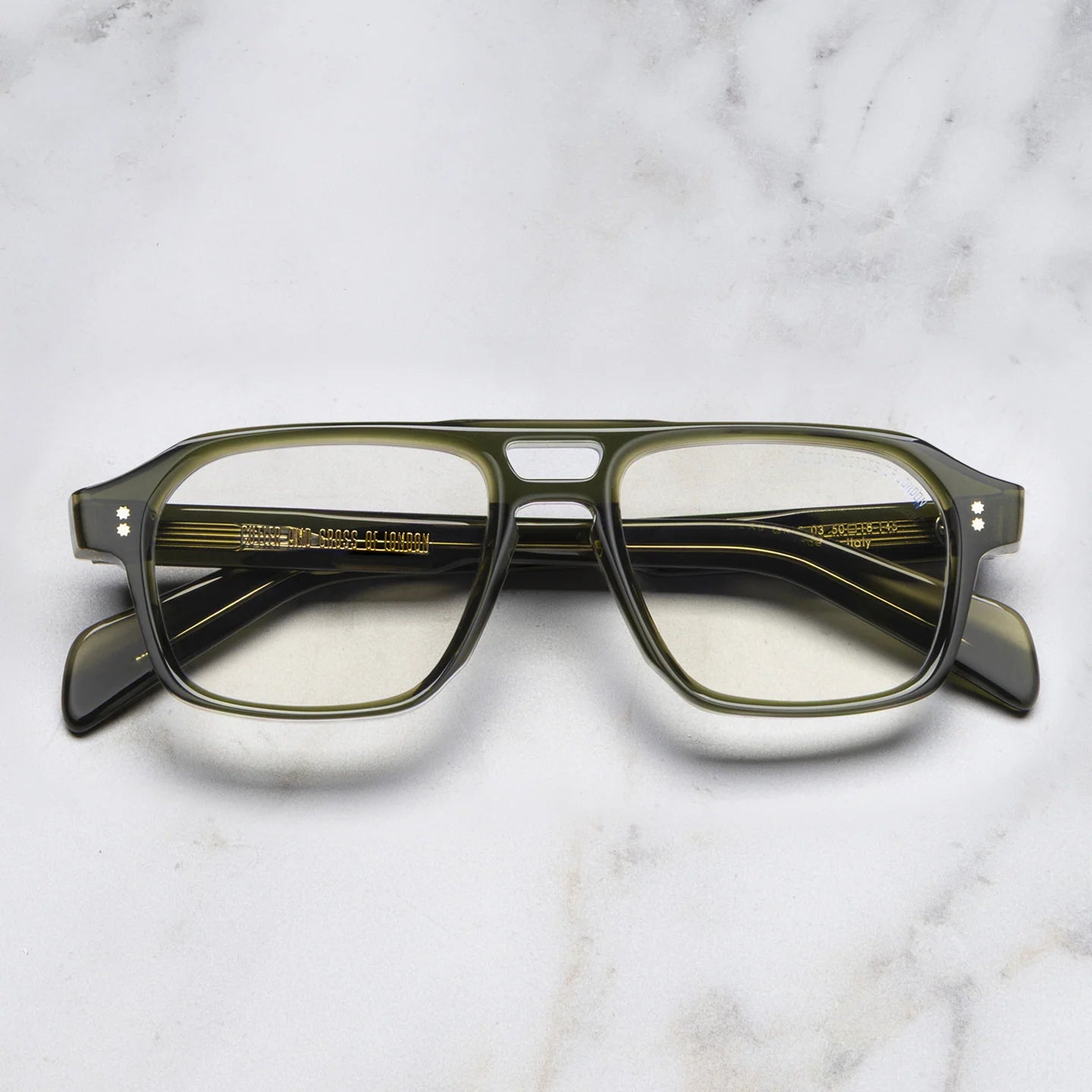 Cutler & Gross GR15