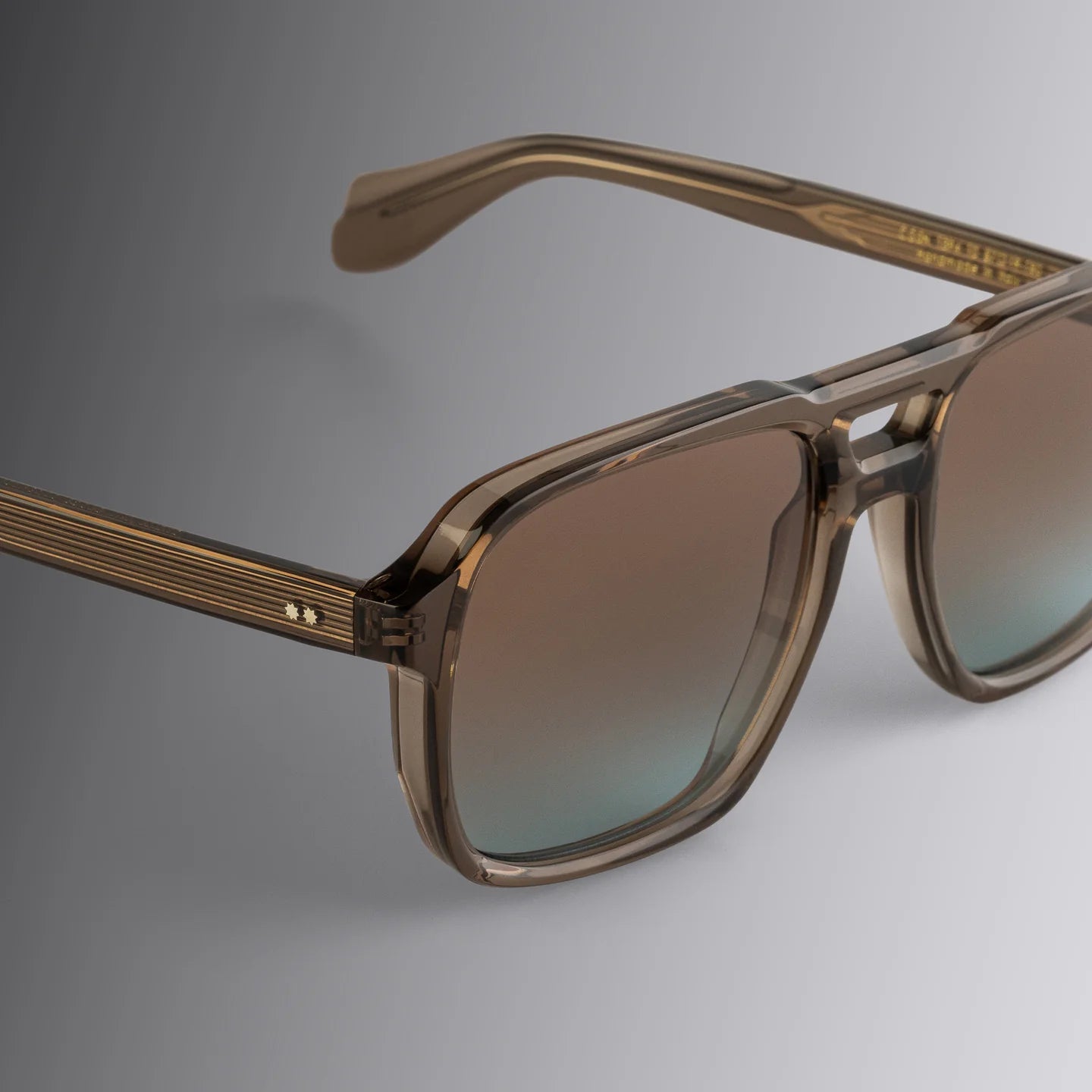 Cutler & Gross 1394 (SUN)