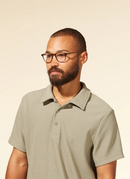 Hampton 46